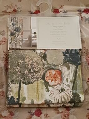 Market Street Bath Wildflower Thyme Shower Curtain 100% Cotton